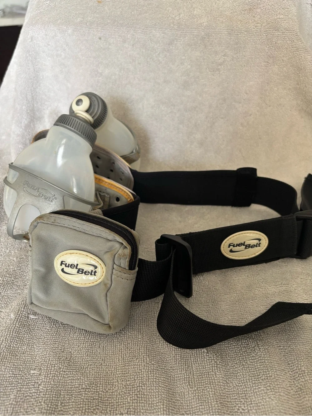 FuelBelt Hydration Running Belt w/ 2 Bottles, Zipper Pocket, Black/Gray